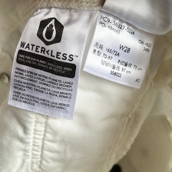 Levi’s Premium 501 Garden Variety Cream Floral High Rise Denim Jeans Shorts 28 - Picture 13 of 15